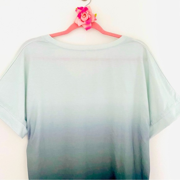 💕Ombre Mint GreenShort Sleeves V-Neck Top SZ L - Picture 4 of 13